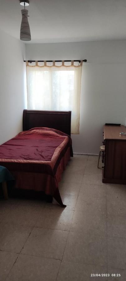 Private Bedroom Paphos Central Exteriör bild